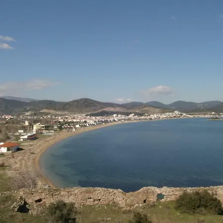 Number 10 Неа-Перамос