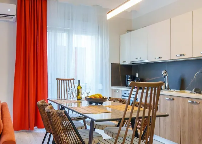 Apartament Number 10