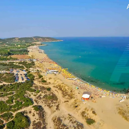 Number 10 Apartament Néa Péramos